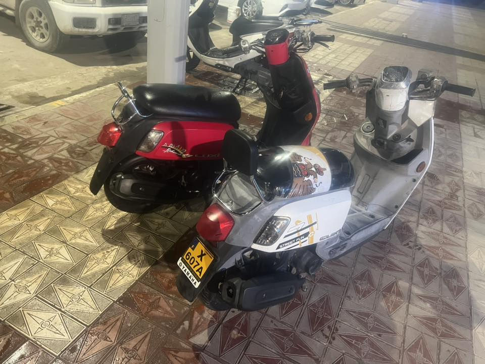 ماكس مسطرا حاويه 
لبيع 
سوك  الشيوخ 
***********
