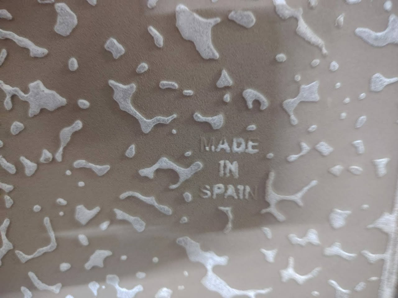 السلام عليكم عندي بورسلين ٤٠متر 60/60 اسباني للبيع المتر 9 آلاف مكان ابو غريب


**إذا كنت صاحب هذا الإعلان وتريد حذفه لأي سبب، رجاءا أرسل رسالة إلى الدعم الفني**