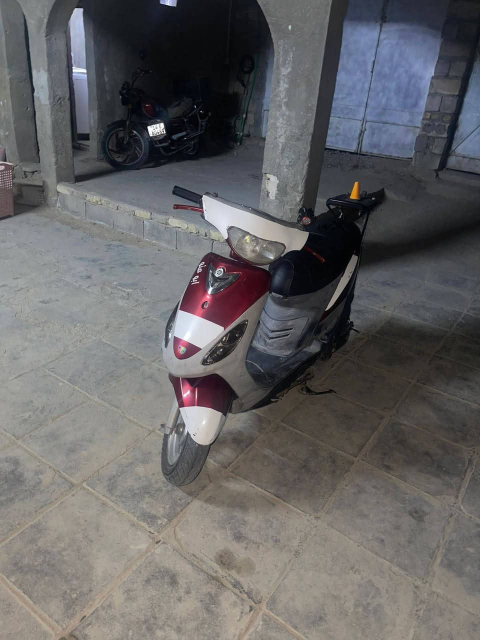 سلام عليكم شباب دراجه ماكس قجمه نضيفه كلش ما مفتوحه دراجه صوته ناعم تخبل ماشالله نهضه ومعدل تجي شوف بعينك سلف عينه لايت اشاير كلهن شغالات دراجه نضيفه محتاج وريد ابيع السعر 800 العنوان بصره زبير رقم الهاتف ***********
