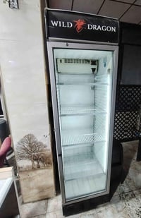 ثلاجة عرض • نضيفه • الموصل الايسر