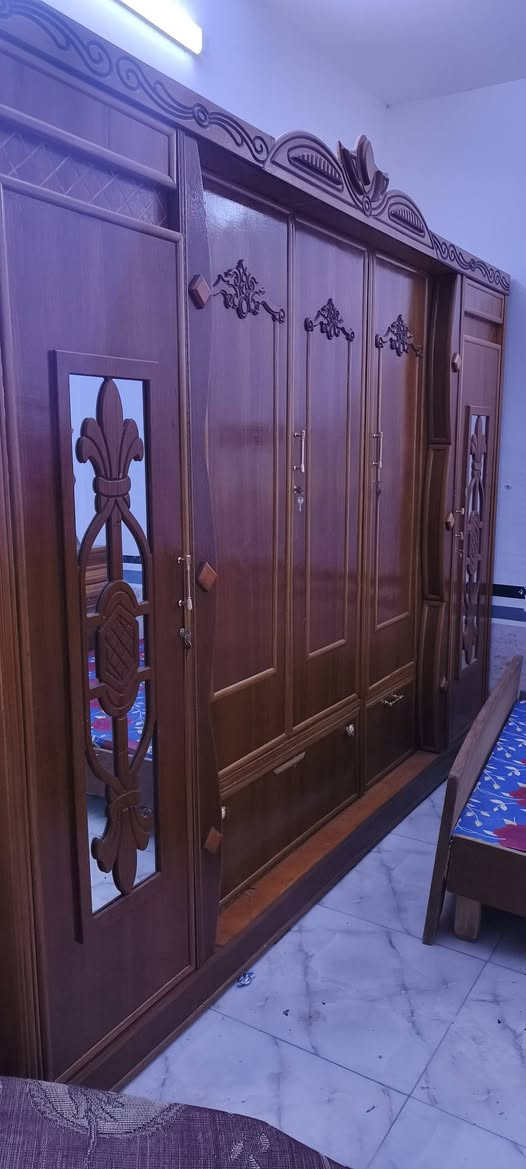 مكلف بالنشر 
غرفة نوم صاج عراقي استعمال 3 اشهر بيع سريع 450 الف 
لتواصل, ***********
