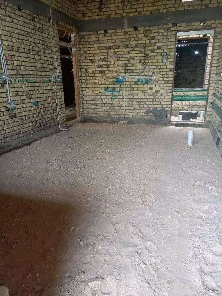 اي شخص يحتاج عامل تنضيف تربيع تنكير تفليش تصعيد صب  اي شي اتصال عل رقم ***********
