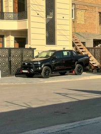 سيار البيع كفاله عامه كافه مواصفات ماشيه٢٣ موديل ٢٠٢٤ افنجز      ٠٧٧٤٧...