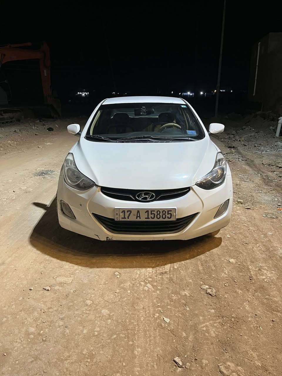 السلام عليكم
النترا 2013
السعر 98
وارد امريكي لون ابيض 
رقم مثنى الجديد 
حادثهة جاملغ خلفي وباب خلفي بدون تبديل بس صبغ 
وهنا بالعراق صار بيهة صبغ بالبنيد 
مواصفات السياره 
تحكم ستيرن شاشه تاب ويل كب 16 بلاجكتور امامي 
اشاير بالمري حساس اطارات 
السياره جاهزه من كلشي حداديه جديده باتري جديد تخم تاير جديد 
مكان السياره ديوانيه الحمزه الشرقي 
تفاصيل 
***********
***********
