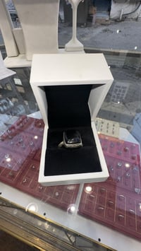 محبس رجالي • فضة ٩٢٥ • عقيق يماني