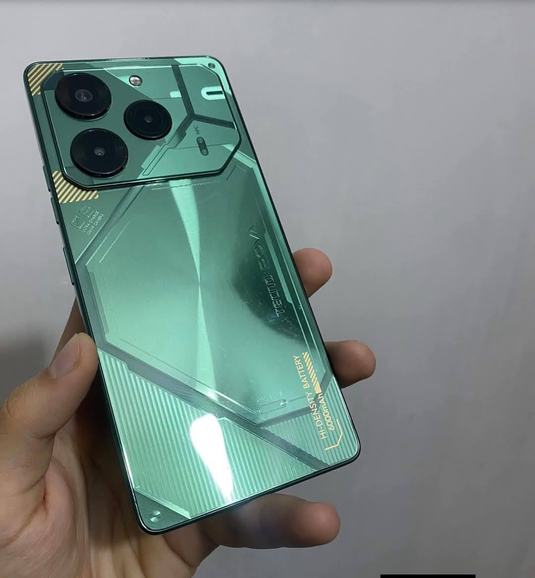 سلام وعليكم من رخصت المدير المحترام تلفون بوفا6 برو للبيع او مراوس مكاني الجسر ديالئ  هاذا رقمي ***********الكاميرات: خلفية 108+2+0.08 م.ب/ امامية 32 م.ب.
الذاكرة+الرام: 256 + 24 جيجابايت
الببجي 60 فريم 👋
نظام التشغيل: Android 14
البطارية: 6000 ملي امبير - 70 واط
