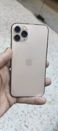 آيفون ١١ برو • ٥١٢ • مبدل شاشة وبطارية