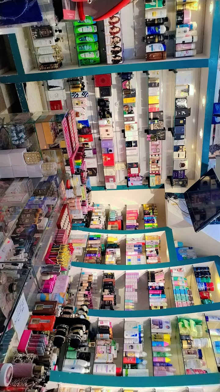 السلام عليكم
كوزمتك للبيع تفاصيل خاص او ع الارقام

*********** واتس
***********
