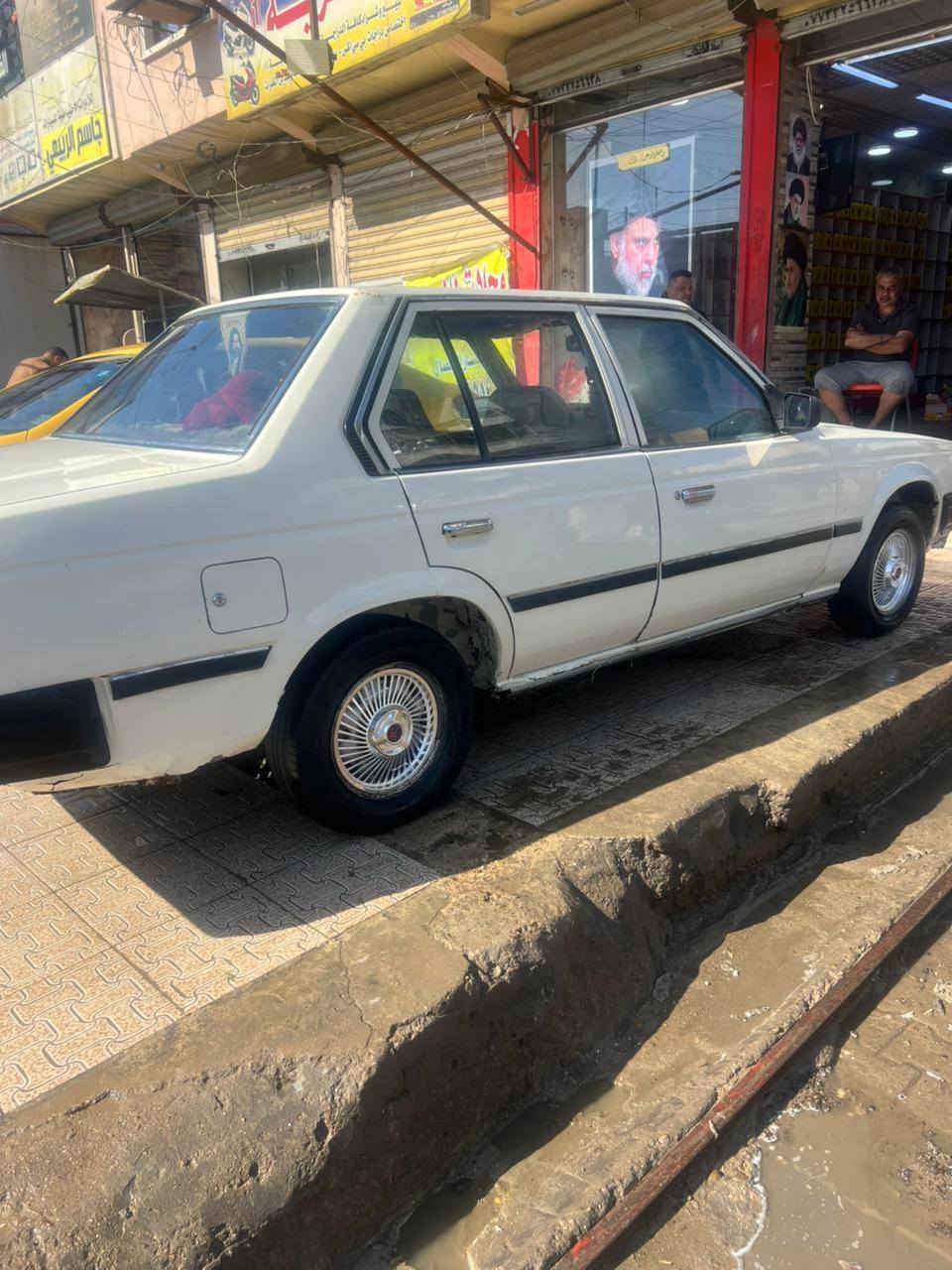 للبيع موديل 81 سيارة ابلاديه السعر 33 وبيها مجال العنوان بغداد الحريه
رقم الهاتف ***********
