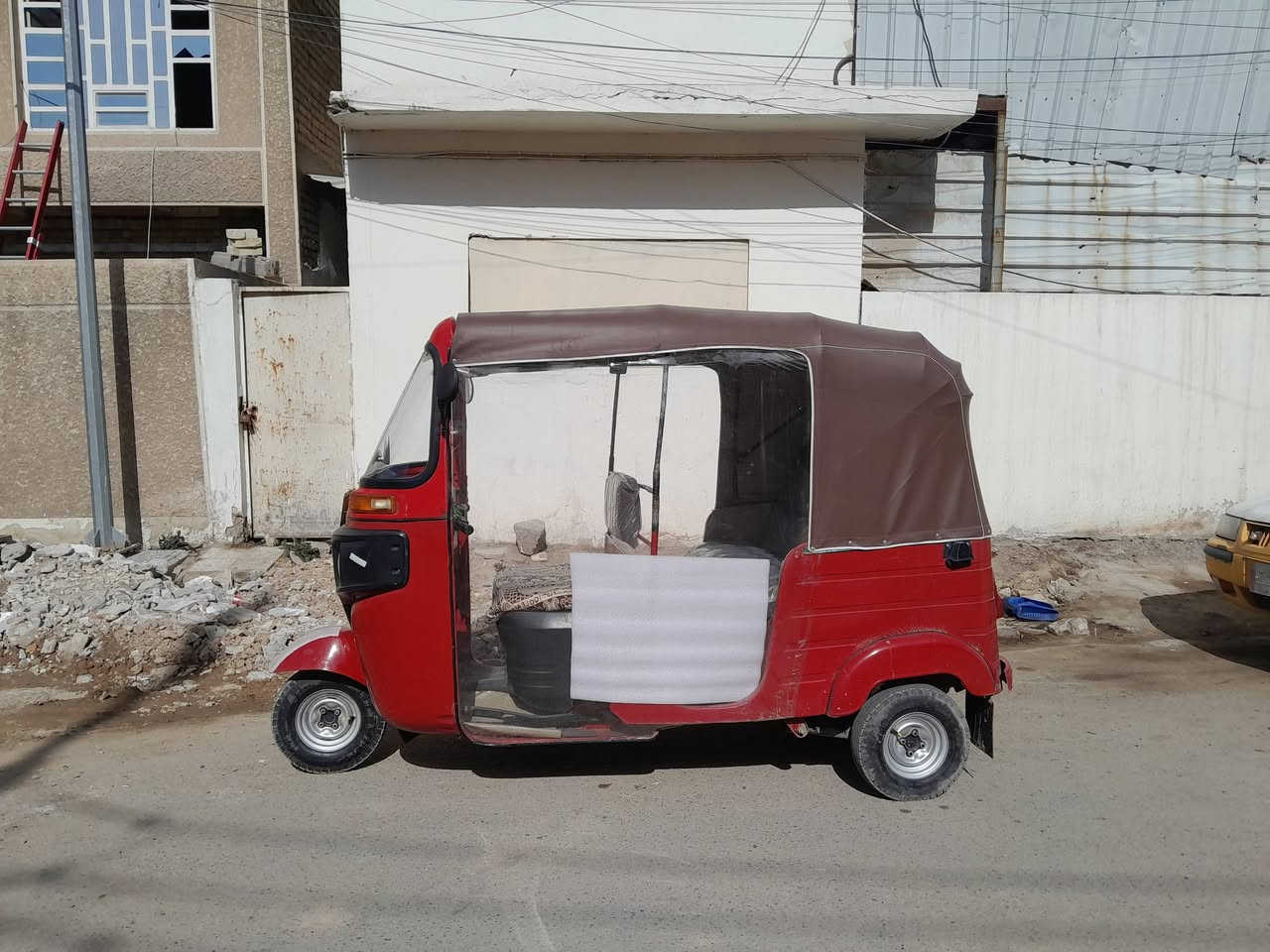 سلام عليكم تكتك البيع موديل 2018 خير من الله  تكتك حلو جاهز بس عاوزهه  صليب بس رقم سنويه تحويل ثاني مكاني بغداد جديد سعر 6200وبيه مجال ***********
