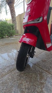 R900 • خمس بطاريات • 1200 واط