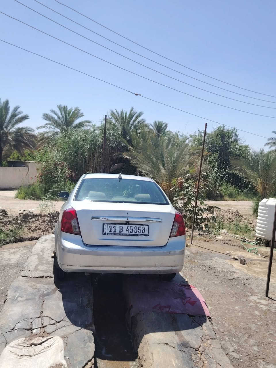 فورنزا 2004 اوتوماتيك رقم بغداد سياره نظيفه السعر 50 وبيها مجال العنوان بابل مسيب   *********** الاتصال فقط

