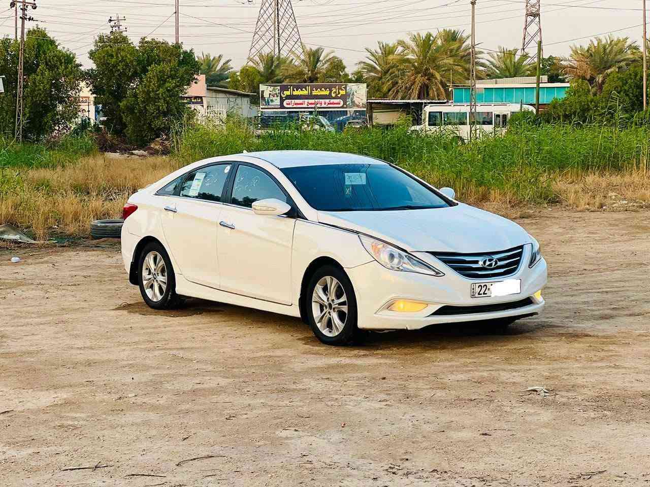 السعر  88  الاتصال ***********

 سوناتا موديل 2012 خليجي رقم اربيل انكليزي سنويه وهزه مجدده تريد وكاله تريد تحويل حاضر بئي وقت

فول مواصفات ماعده الفتحه
 محرك 2400دوش جديد بمعنى الكلمه

بيه 3قطع بدون دواخل شرط السونار والباقي كفاله عامه

كشره صافي ونصبته تخبل
 بيه منظومه غاز ✅ يعني انسه الصراف

مكينه وكير وحداديه جدد تخم تاير كهربائيات كله شغاله تبريد ثلج سياره مال جناي وترايه كلش حلو برغي ماعايزه

مكانه #نجف
