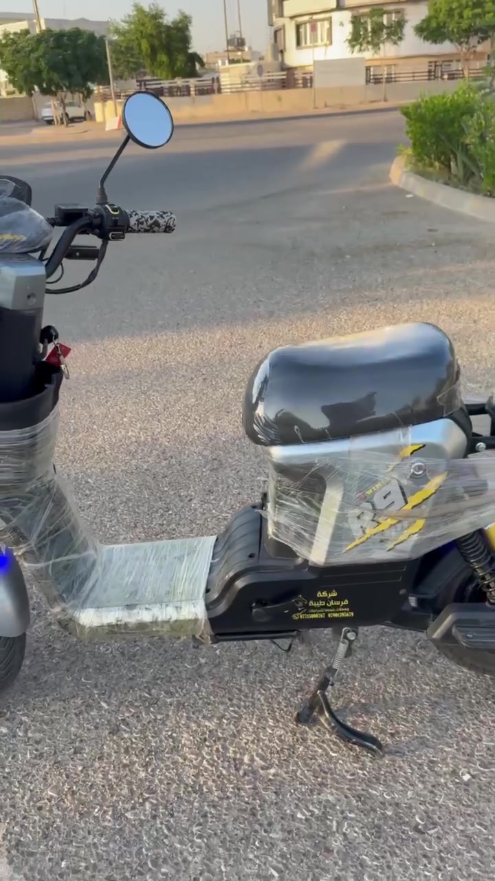 دراجه R9🏍️
2026⚜️
تغليف كشنات حراري⚜️
5بطاريات🔋WINLEE الاصلي 32امبير 
+ابو الختم+محفور عليه كلمة WINLEE
شرط الفحص⚜️شرط الستيكرات البلاديه لحد هسه ما شايليهن
امرايات جانبية⚜️
بلوتوث📞⚜️
تشغيل عن بعد⚜️+كارت💳+سويج🔑
دبل خلفي غاز⛽+دبل امامي هيدروليك⚜️
شاشه ديجيتال⚜️
اشاره جانبيه🚥⚜️
سرعه 109+حقيقي70✈️
ستاند تليفون📱⚜️
لايت زينون عالي ناصي💡+اضاءهLED⚜️
نظامR+نظامP⚜️
قفل استيرن🔒
نظام سرقه🚳
دراجه بيه مواصفات ما تخلص⚜️
صارله اقل من شهرين ونص يمي+الوصل موجود من اخذتها⚜️
السعر 515الف وبيه مجال+مكاني كركوك 
للاستفسار خاص او الاتصال على الرقم الموجود جوه
👇
*********** موجود واتسآب هم⚜️
