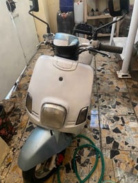 من رخصة الادمن دراجة بوليسي للبيع سرعة 120 السعر 350 الرقم 07721865095