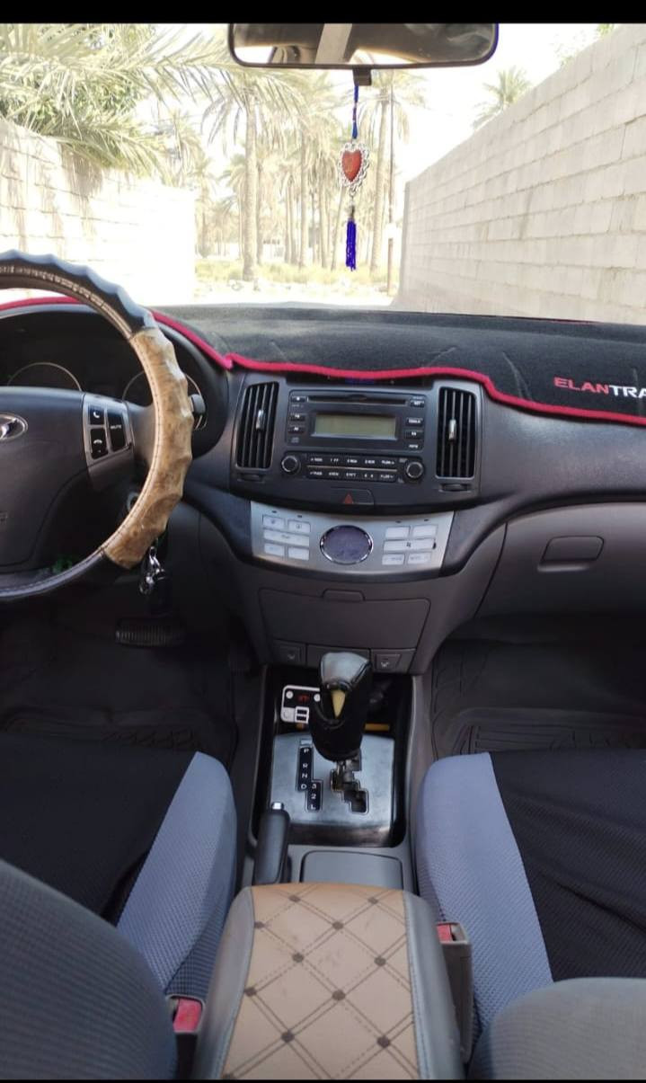 السلام عليكم .. للبيع فقط سيارة اڤانتي 2010 وارد كوري محرك 1600 دكشن عالي رقم ديالى دولي سنوية 28 قطعه صبغ فقط بدون دواخل سونارها مرفق مع الصور السيارة متعوب عليها جدا ادامة جديدة باتري مع مشط ستيرن مع تايرات جدد + ويل كب + نوزلاتتت
كاملة للأخير السعر 105 وبيها مجال للاستفسار اكثر الاتصال على الارقام التالية ‏‪0770 466 0486‬‏
‏‪‏‪0780 768 9658‬‏
