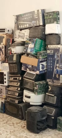 حي الزهراء النجف • شارع المدارس • إلكترونيات