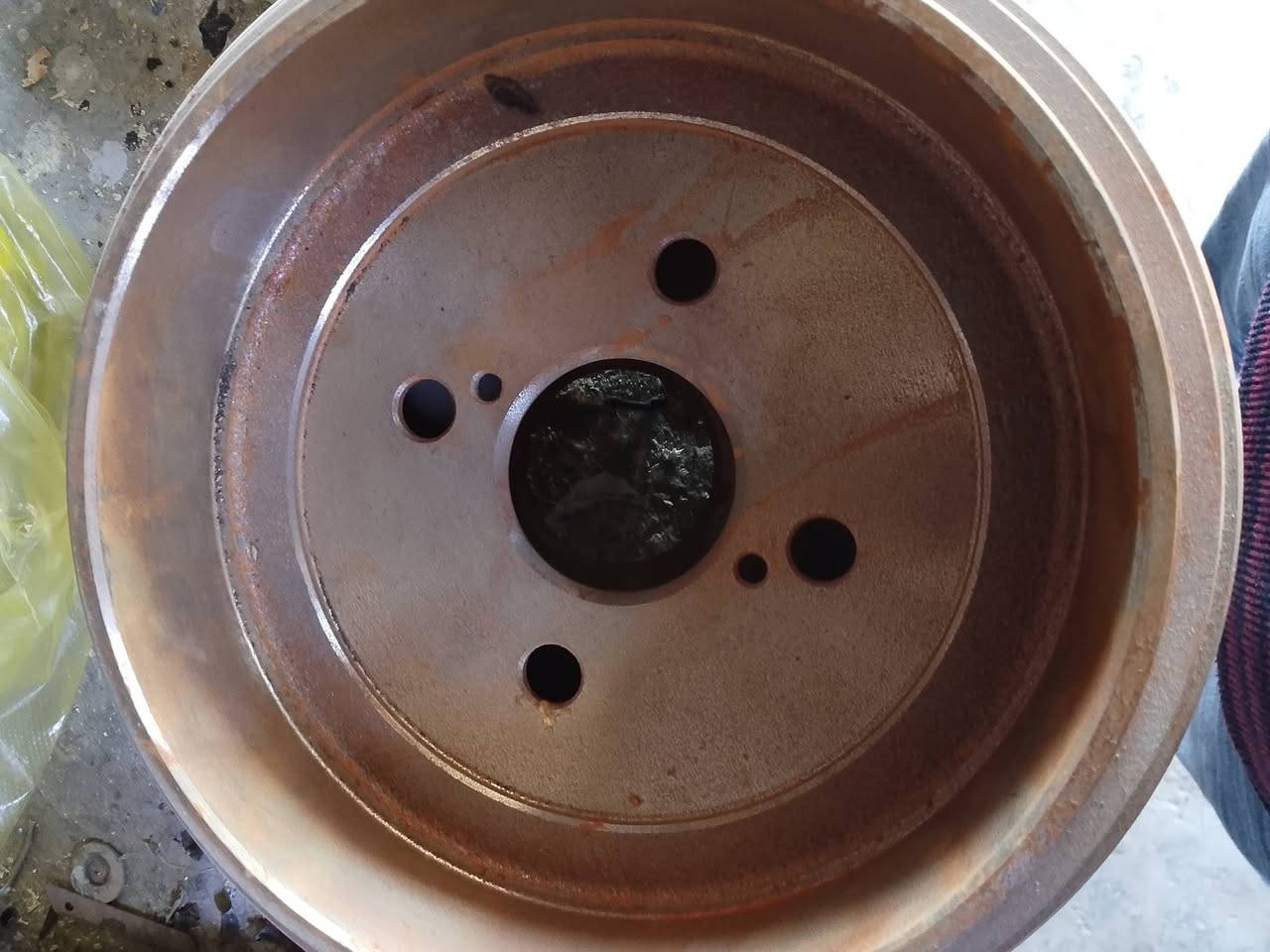 سلام عليكم
عقل يارس c7 مال كصه 300الف
فلنجات خلفيه جديد 50الف
بنزات جديد 40الف
نوزل مال وارد 50الف
مكاني دوره 
***********
***********
