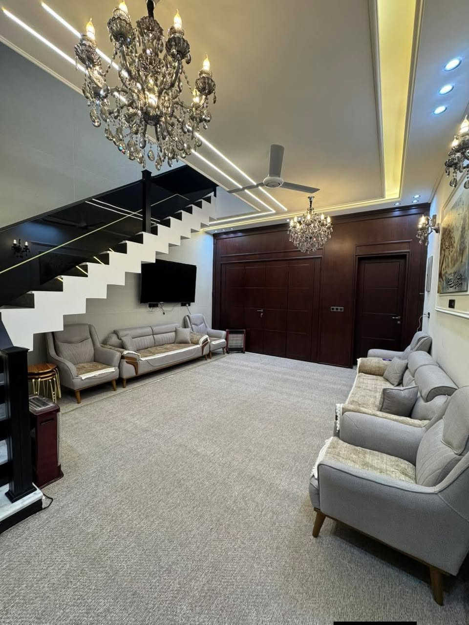 مستعدون لعمل جميع.انواع ديكورات الاصباغ  
اتمنى ان ينال اعجابكم 
*********** العنوان 
المسيب حي المصطفى
الوان مميزه من شركه فاوري
