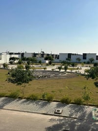 مجمع النخيل • بلوك 42 • ٢٠٠م