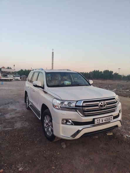 ________________السلاك عليكم_______________________________
لاندكروز فطيم 
6سلندر 
مكفوله كفاله عامه 
المديل:2017☄️
الرقم :***********
