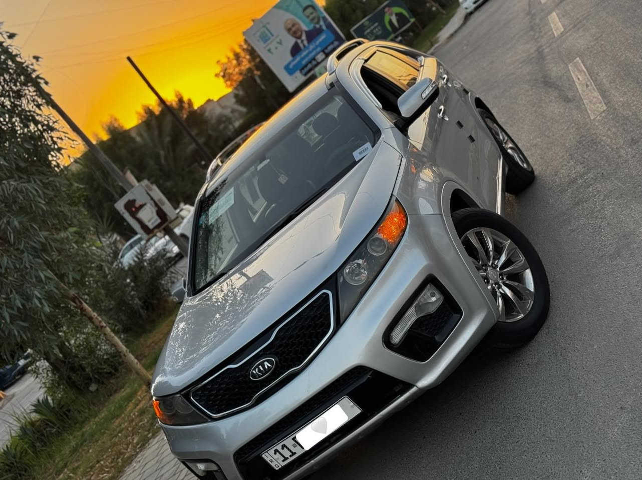 السلام عليكم
سورنتو

٢٠١١

وارد امريكي

فول الفول SXL

بنوراما

بصمة

بصمة ابواب

كشنات جلد

كشنات كهرباء

سبعة راكب

ثلاث قطع تبريد

بجم زنون

بك لايت لد

اشاير مري

ويل كب كروم

شاشة جبيرة

تحكمات ستيرن

كامرة خلفية

حساس خلفي

محرك ٦ سلندر مكفول

السيارة جاهزة من كلشي ترايها كلش حلو 

كير ومحرك مكفولات

بيها صبغ جاملغ وبنيد بدون دواخل

رقم بغداد الجديد بأسمي

العنوان بغداد حي العدل

السعر ١٣٥ ورقة

الرقم ***********
