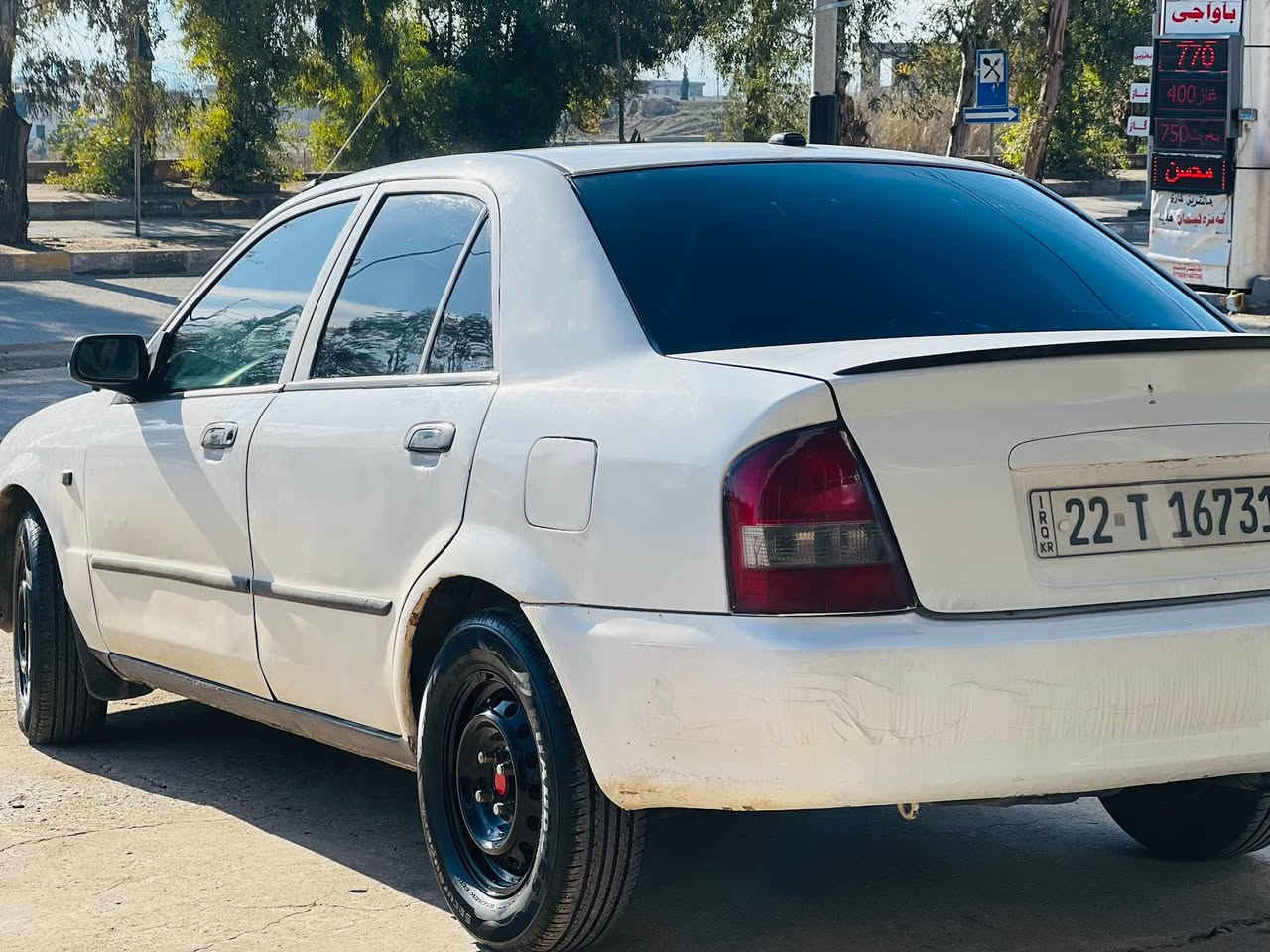 مازدا ۲٠٠۲ تەکسی بوە کراوەتە سپی مەکینە هەشت و بەخ هەموو گیانی بە شەرتە سەنەوی تا۲٠۲۸ تازەیە بەناوکردن بە شەرت تەبریت ساردو گەرم ئیش دەکات هیچ لێدراوی نیە بەنزین زۆر کەم دەخوات مالی دۆستە چوار تایەی تازەی لەژێرە سەیارەکی هەتا بڵی توندو تۆڵە ژمارە تەلەفۆن (***********) كويسينجاك, أربيل
