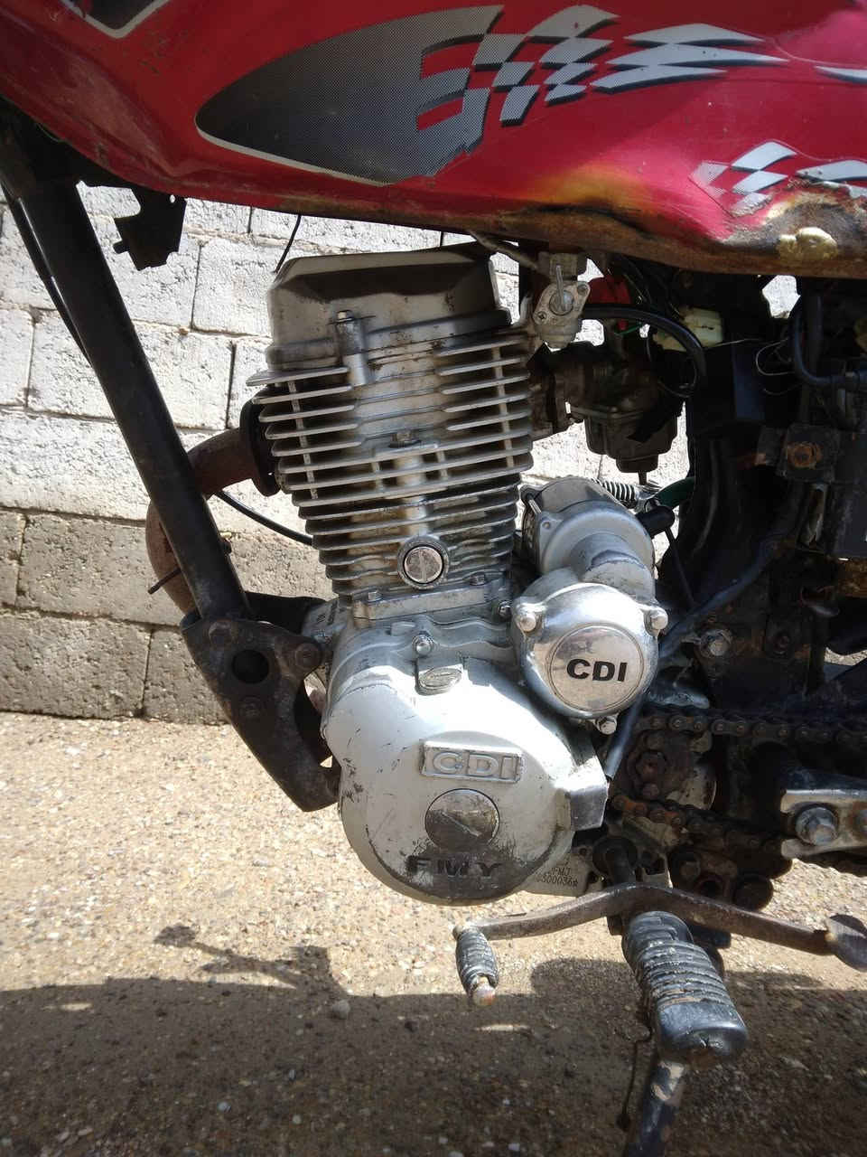 سلام عليكم دراجه فيوم للبيع دراجه شوفت عينك لاتبخير ولاتنقيص مكان واسط نعمانيه للستفسار /***********
