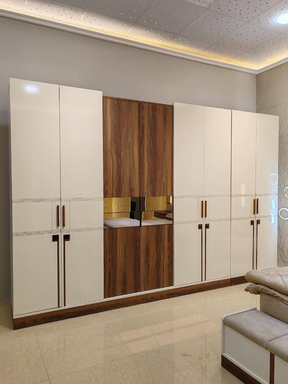 غرفة نوم سما ابواب 10 قطع معمل اصلي درجة اولى📢

نفس الصورة بالضبط💯
برغي وجوي حديد
سرير جك خزان 
انارة ذاتية  
مراة ميز تواليت تعليك 
ارجل هيكل حديد
تقاطيع مميزة 
نرمايد هيدروليك 
سكك ثلاث مراحل  
نقوش  درجة اولى ✅
متوفرة بلون كريمي تطعيم جوزي  ✅
قياس الكنتور مع الملحق 335سم✅
سرير 180 *200 ✅

 
السعر مليون و400


**إذا كنت صاحب هذا الإعلان وتريد حذفه لأي سبب، رجاءا أرسل رسالة إلى الدعم الفني**