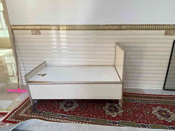 سلام عليك ئةم سيسته مه  بو فروشتن
ژ م ***********
