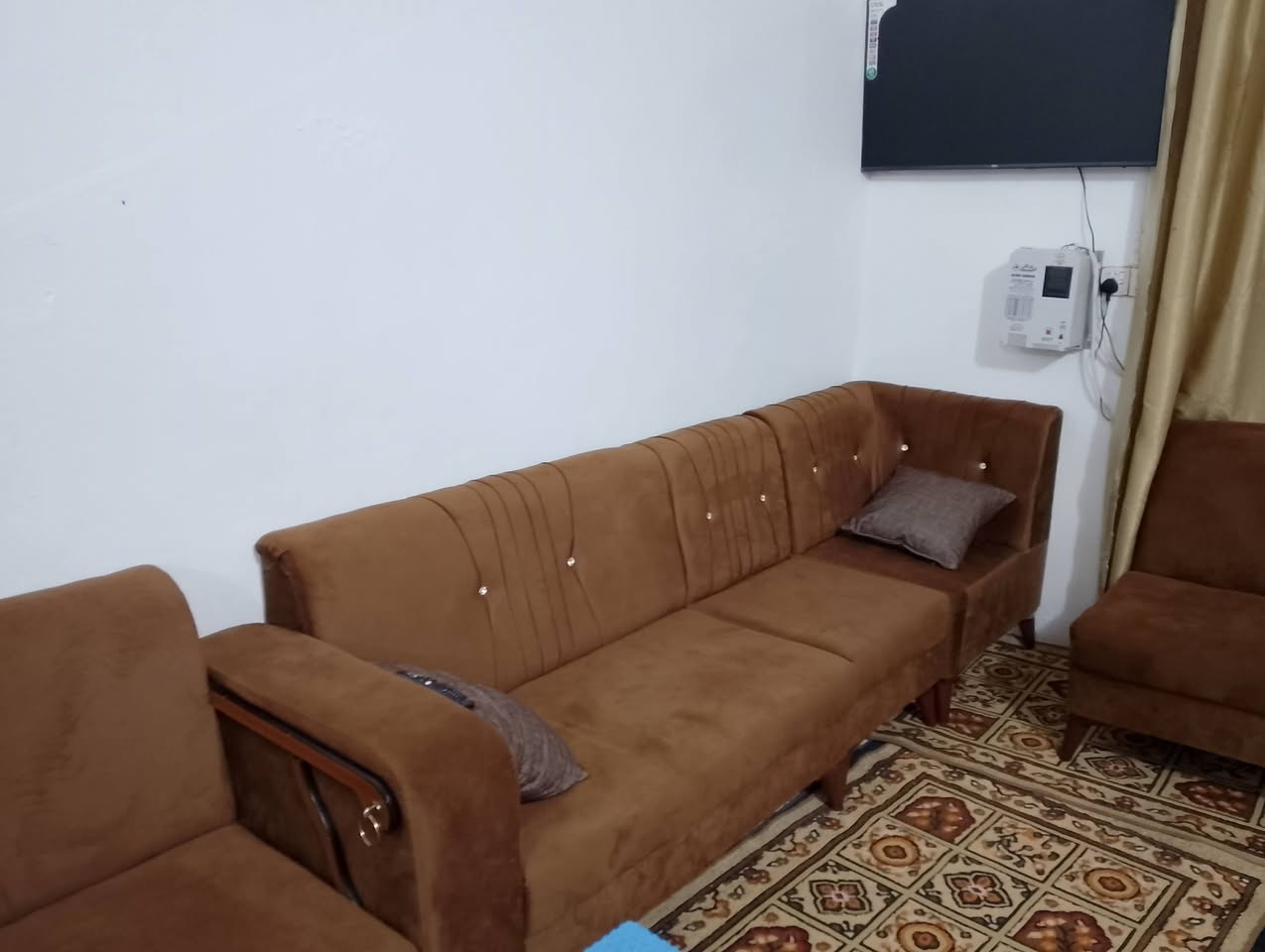 تخم قنفات 24 متر للبيع الاستفسار رقم تلفون ***********
