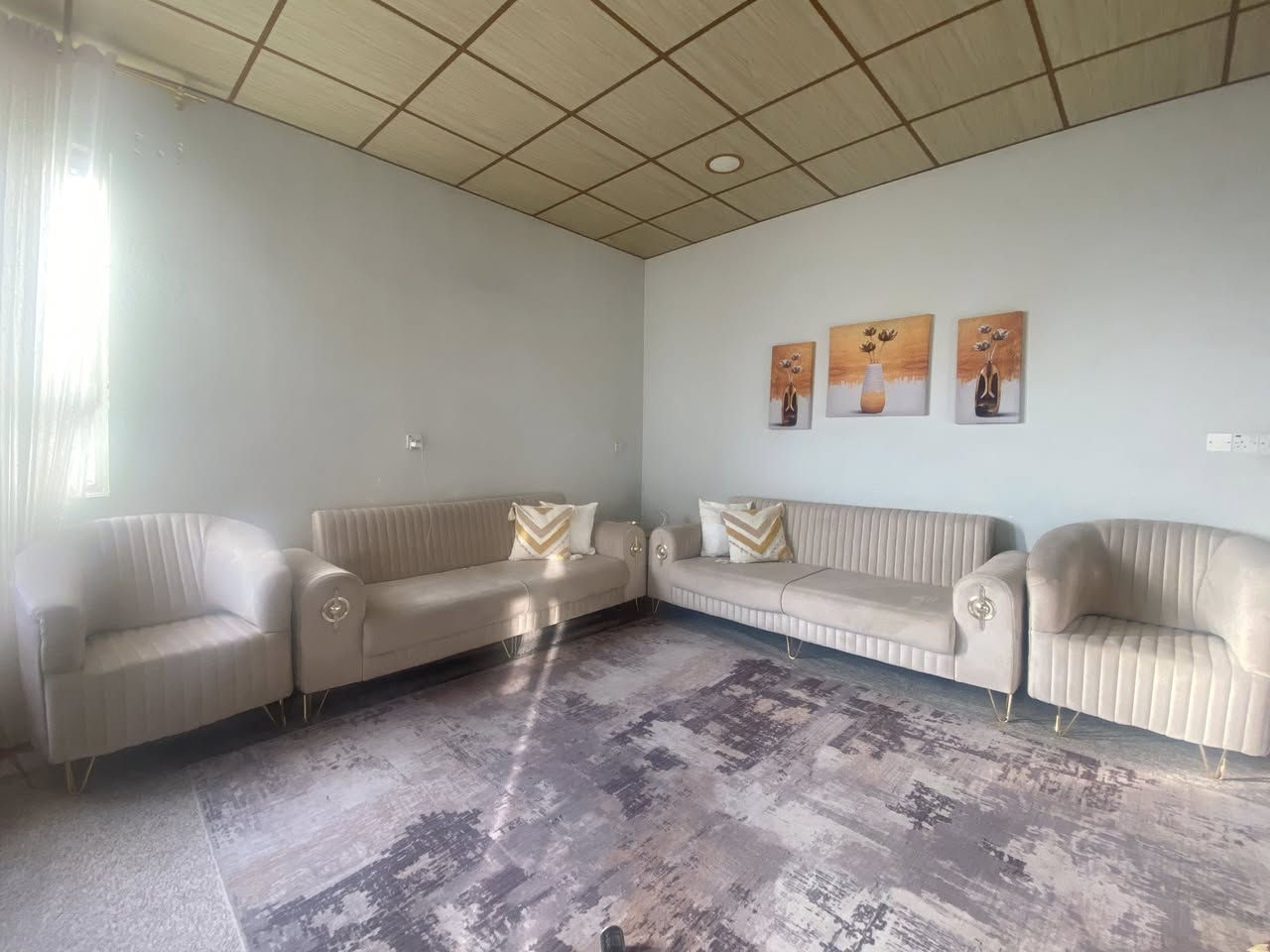 تاقم قەنەفەی لۆکو جوان لە سلێمانی بۆ فڕۆشتن


**إذا كنت صاحب هذا الإعلان وتريد حذفه لأي سبب، رجاءا أرسل رسالة إلى الدعم الفني**