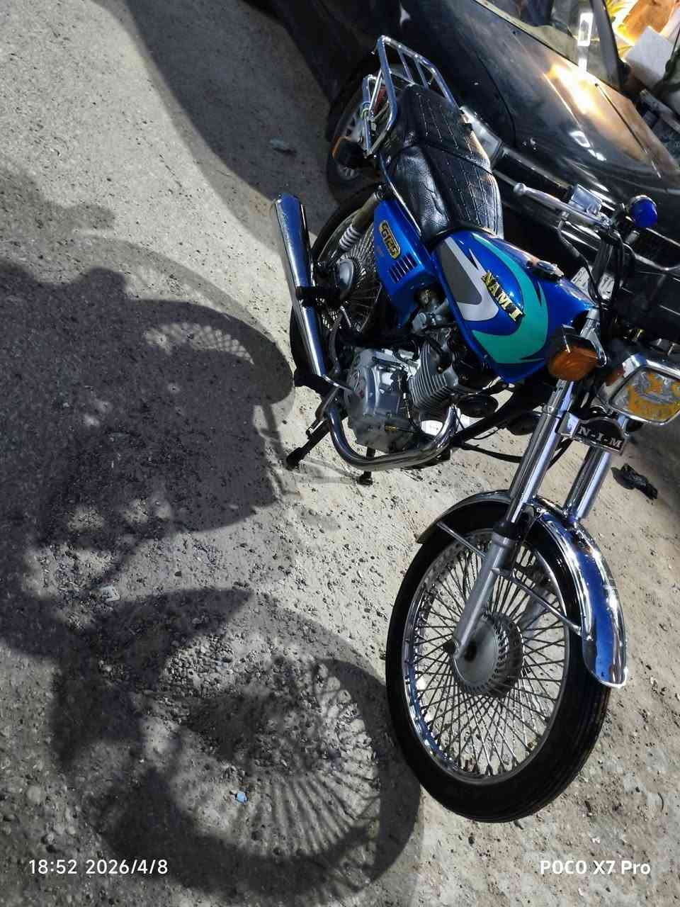 اخوان دراجه 4كير نامه🏍
 مديل 2020 ❤
الدراجه نضيفه شوفت عينك👀 وكيلهاالعارضي 👨🏻
 الدراجه مفتوحه ولفات فقط🔧
 مكان الدراجه نجف حي الميلاد🏠 السعر750 وبيها مجال لطيبين👉🏻
 رقم الهاتف ***********📱
