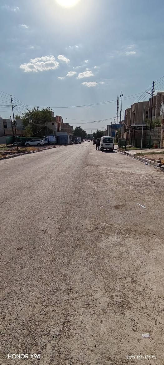 بيت للبيع مساحه 110م سند طابو ملك صرف بناءحديث  على شارع 20م
طابقين اربع غرف نوم وهولين ومطبخ واستقبال وصحيات للطابقين 
            (( اتجاه قبله ))
  حي الانتصار شارع 30 خلف مول الأحميدي
السعر 93 مليون
***********
***********
