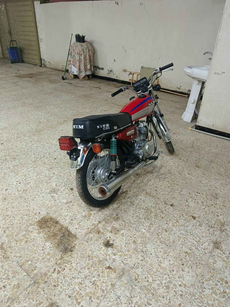 يا الله سلام عليكم نامه وكيل ضايعه اوراقها كفالة عامه ما عده عواج بالسكان خفيف كلش بدل سكان سعره5 ترجع بلادي الدراجه ما مفيلسه بعدها مكينه نضافه 100/100 الدراجه احله من الصور تجي وتشوف بعينك مكاني العمارة قضاء الميمونة متواجد خاص السعر 800 وبيها مجال حك الجيه ***********
