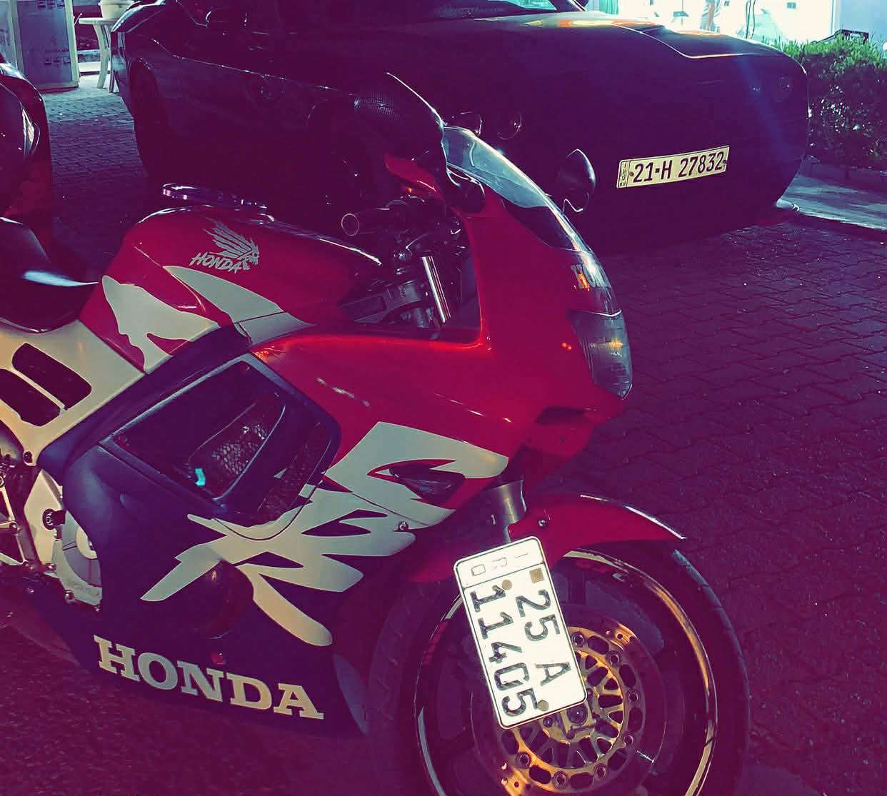 هوندا f3 للبيع محرك كبس شرط الفحص رقم وسنويه كركوك ‭0780 431 2550‬ كركوك, العراق
