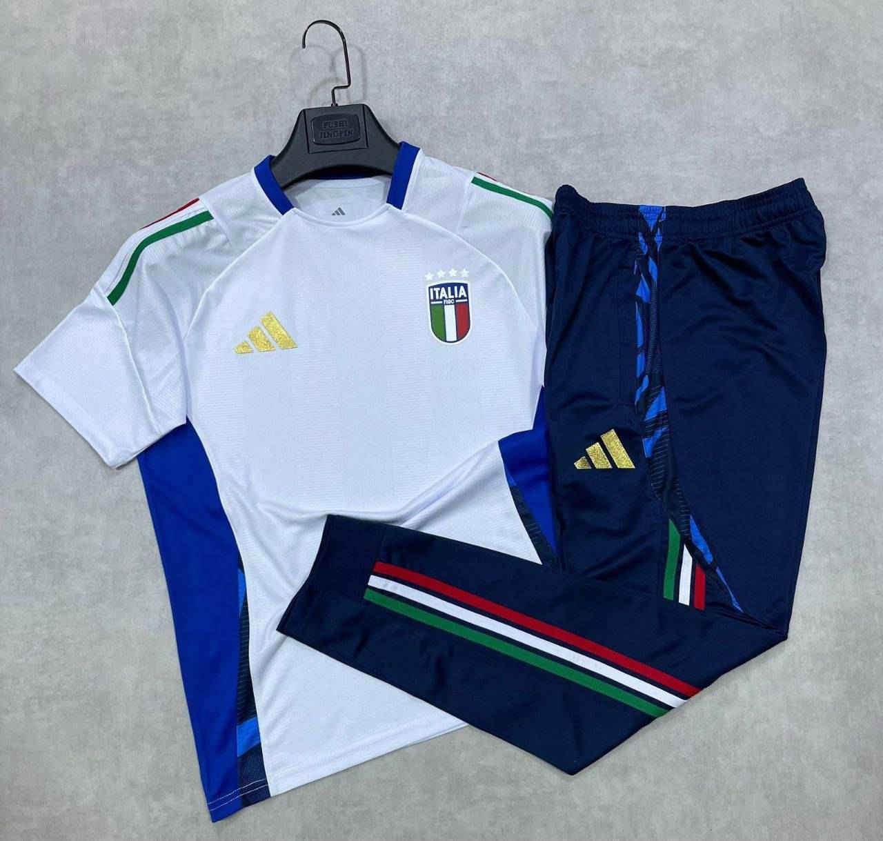 بكج انديه خامه ستن اصلي  شرط الفحص 
الكارتون ٤ درزن
قياس

L/xl/xxl
الكارتون ٤٨ قطعه ب//٦٠٠ الف
القطعه ب١٢ ونص


**إذا كنت صاحب هذا الإعلان وتريد حذفه لأي سبب، رجاءا أرسل رسالة إلى الدعم الفني**