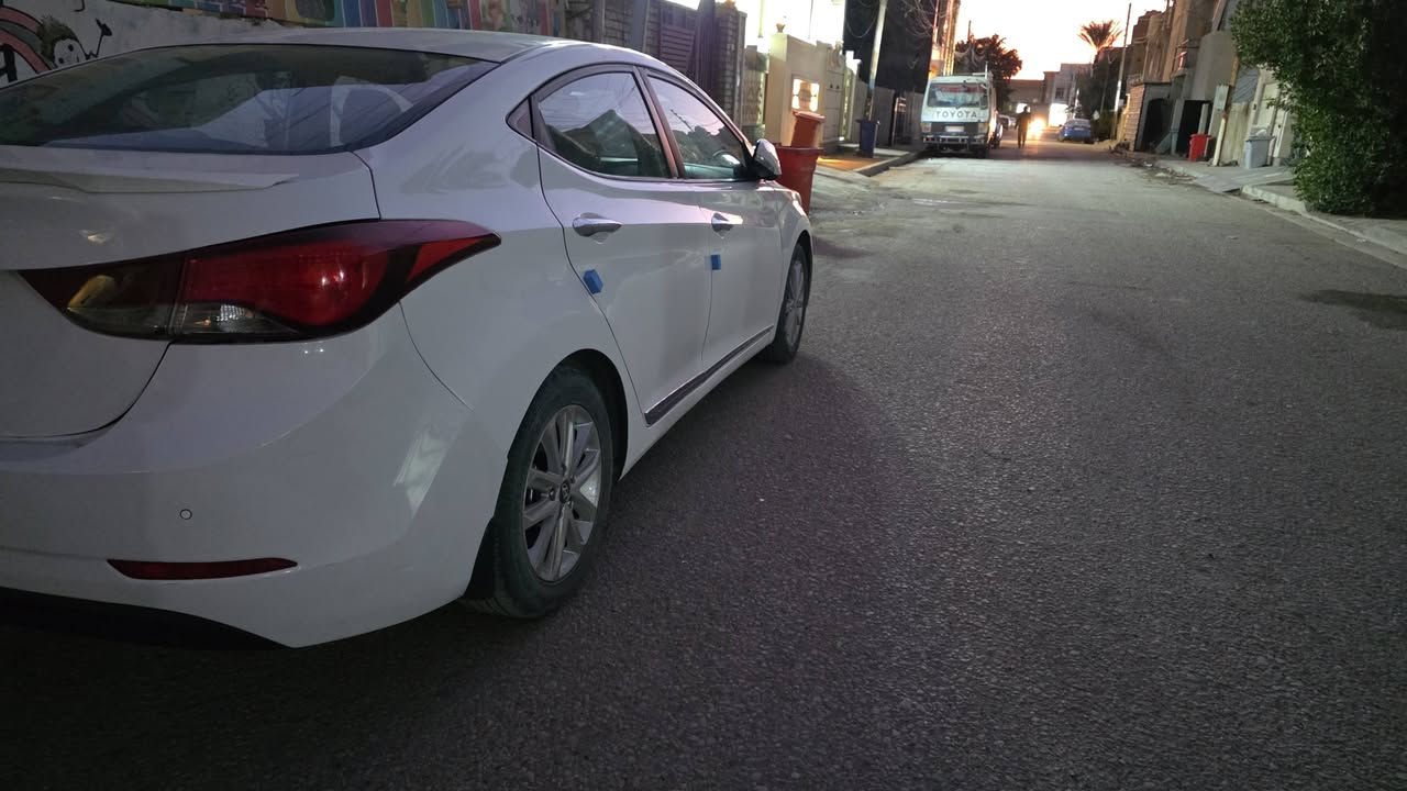 انتره 2016 خليجي
مكينه 1800
رقم بغداد لجديد بسمي
جاهزه مابيهه اي نقص 
كير مكينه مكفولات 
بدون ضربه بس صبغ 
السعر 120 
الشراي يخابر متوفر واتساب 
***********
