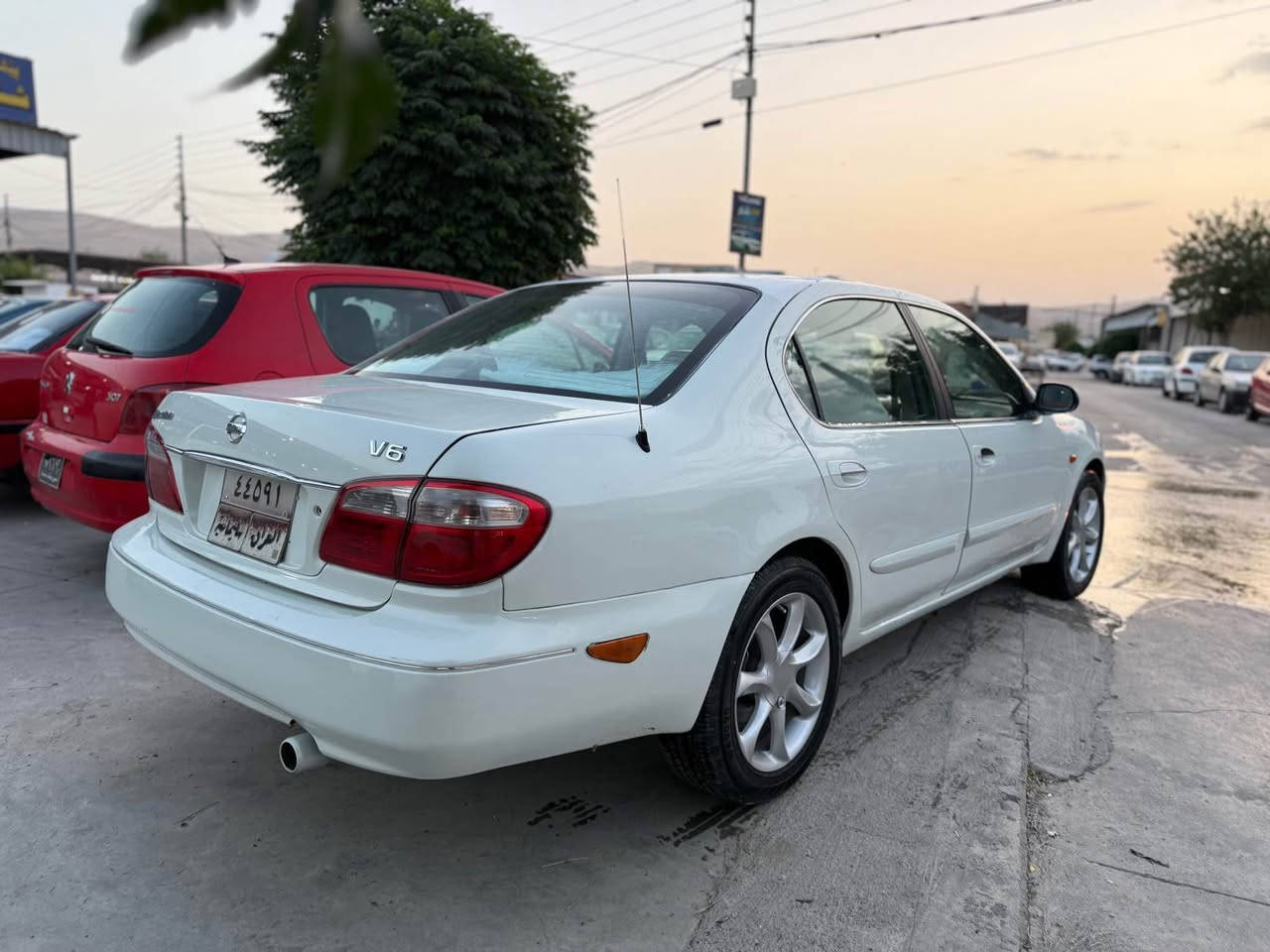 نیسان ماگزیما٢٠٠٢ گێڕ عادی
گێڕو مەکینەوبەشەرت 
حیزام بۆیاخ شانوسەقفی بۆیاخی نیە 
تەنها ١قرچی پێشی هە یە 
توحویل و براوە غرامە بەشەرت
2$غرامەی تیایە دوای معامەلە دەیگێڕمەوە
٤٧$معامەلە 
*********** السليمانية, العراق
