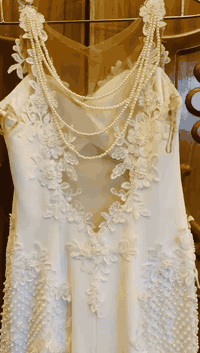 السلام عليكم 
بدلات للبيع للاستفسار 
***********
