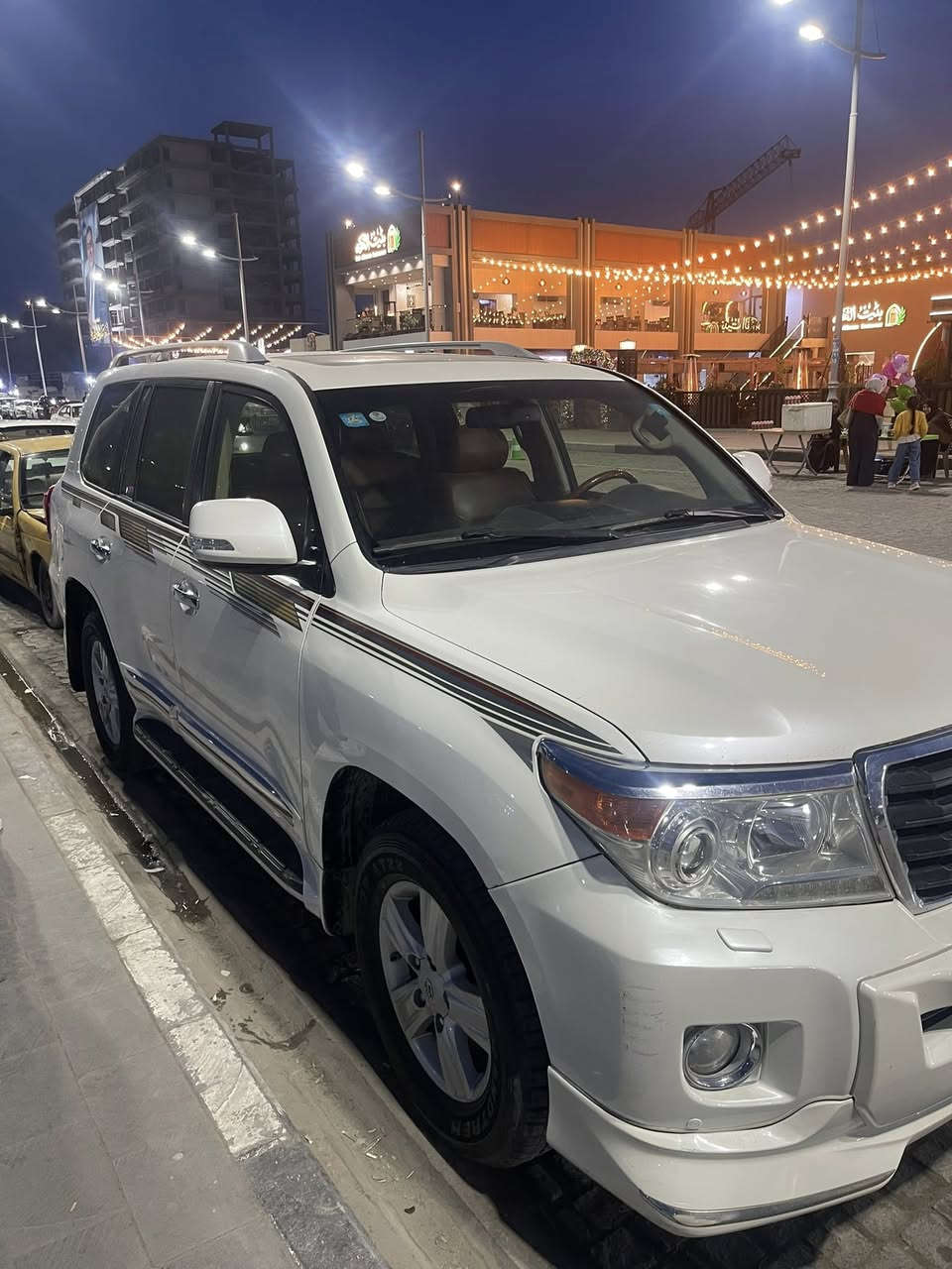 لاندكروز مديل 2012 سياره كفاله ضربه وصبغ تبديل محرك 6ستندر رقم البصرة تحويل ثاني اليوم رقم جديد فول موصفات 
شراي يتصل هاذ رقم *********** بيع او مرواس
