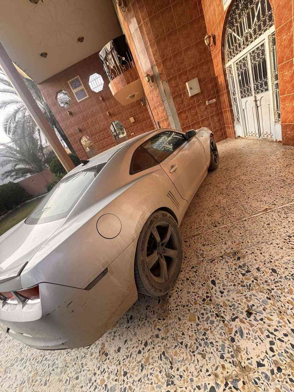 كمارو لبيع موديل 2010 السياره جاهزه مثل ماموضح بالصوره لتواصل ***********
