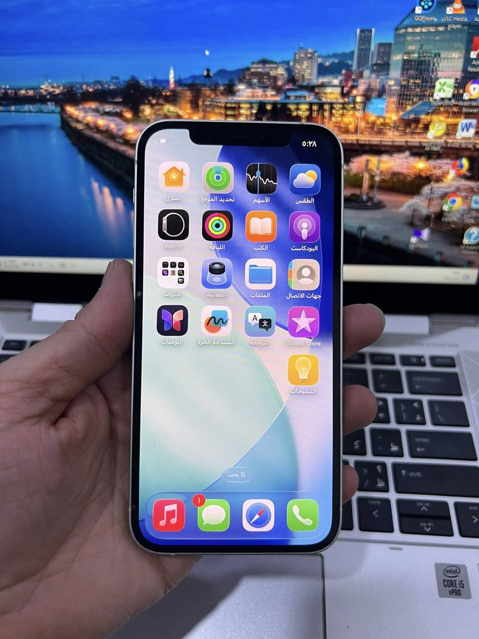 12 عادي
ذاكره 64 
نموذج M تك سيم 
بطاريه 93 
شرط ما مفتوح 
نظيف 
سعر الجهاز 275 
شراي خاص او اتصل 
*********** 
***********
