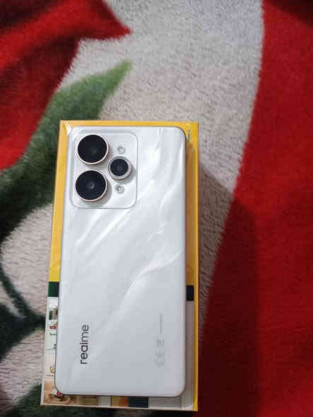 السلام عليكم جهاز ريلمي 15 برو 5 جي جهاز جديد ونظيف مستخدم ثلاثه ايام فقط السعر 650 وبي مجال العنوان باب الحله ورديه خارج الاتصال والاستفسار على هذا الرقم ***********
