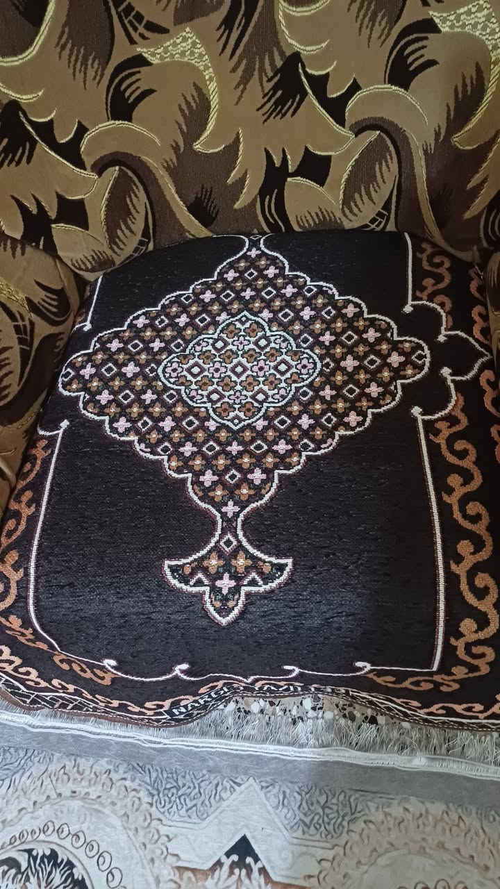 مفرش تخم او ديوان ١٠ مقاعد ٢كبار و٤زغار مقدف شانيل ايراني السعر ٢٠ الف وتوصيل مجاني داخل الكوت فقط لون جوزي طوخ


**إذا كنت صاحب هذا الإعلان وتريد حذفه لأي سبب، رجاءا أرسل رسالة إلى الدعم الفني**