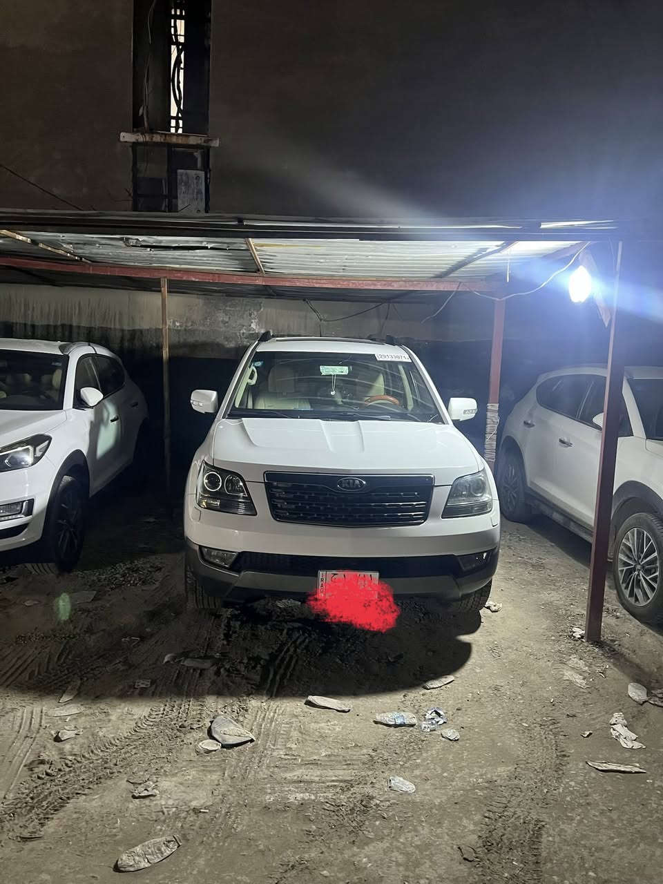 سلام عليكم من رخصه الكروب كيه مهاڤي موديل 2012 ماشه 178 وقابله لزياده فول مواصفات واحد ع واحد والسونار موجود بالنشر السعر 150 وبيه مجال هاتف ***********
