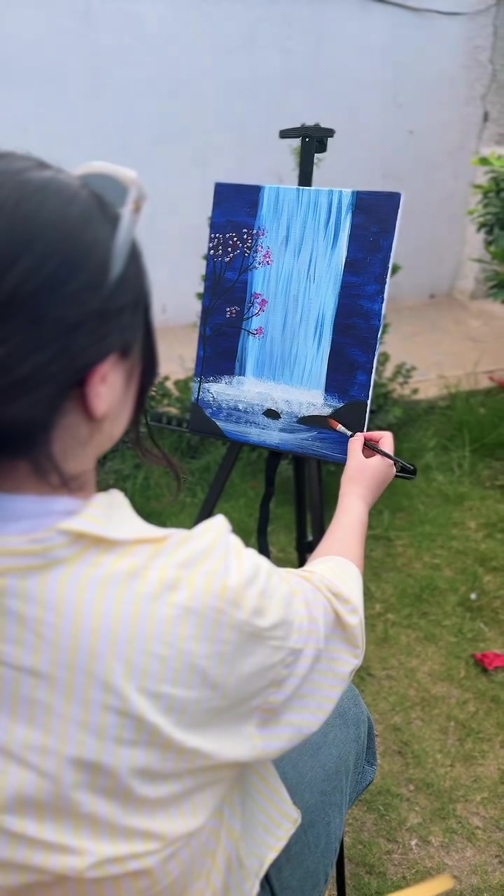 إبداعات للصغار والكبار في معهد أوروك! 🎨✨
ورشات فنية متنوعة تنمي مواهب أطفالكم وتفرغ طاقتهم الإبداعية:
✅ تلوين فخار
✅ رسم على الخشب
✅ رسم على التوت باك
✅ ورشات رسم وتلوين شاملة
معهد أوروك.. حيث يصنع الصغار الفن! 🖌️

📍 العنوان: بغداد حي تونس آفاق عربية الشارع الرئيسي
📞 للاستفسار والتسجيل:
***********
 
 #رسم  #فنون_اطفال  #ورشات  #ورشات_فنية #تلوين #نشاطات_اطفال
