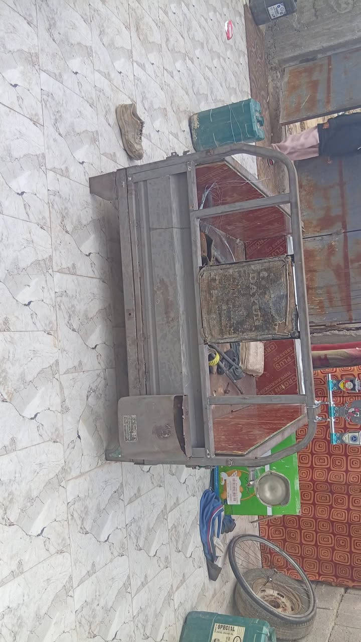 عتت نشرة بكذب الناس مشتري سلام عليكم شباب ستوته لبيع 2012موديل بس شاصي 2012وبلاقي 2026كله  بدي مكصوص  ولا ايحييم  وم صبغ جديد مكينه مامفتوحه 2026كهربايات كله شغل سلف هندر  تايرات جديد  ستوته حلوه حله من صوره مكان ناصريه سجن الصلاح بحي سبل  شراي يجي خاص  مو  شراي لا يجي خاص  ويسمع كلام موزين  هم مراوس حسب قناع  هاذه رقمي تصل عليه *********** وتساب
