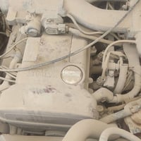 محرك بطه ثنين ونص صارله سنتين متروك بسياره نضيف جان يشتغل ومامشغلينه ص...