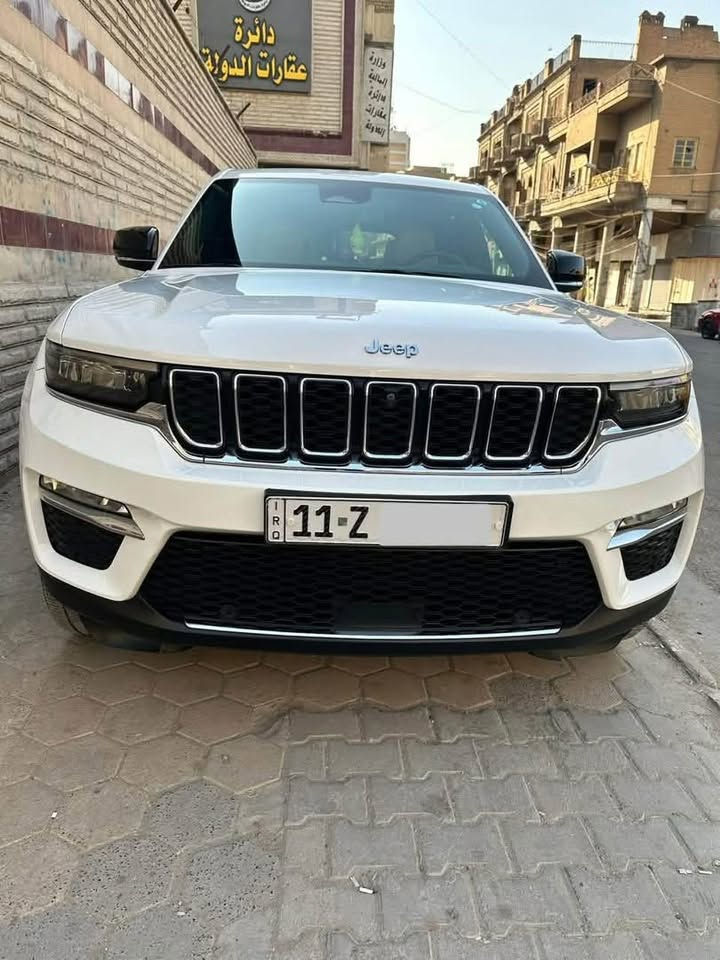 جيب كراند شيروكي وارد امريكي
مواصفات لمتد بلاس بدون فتحة

موديل ٢٣ ماشية ٤٣ الف مايل 

كلين تايتل 

عطلها من امريكا ميكانيكي

كام شفت بارد ايمن تم تبديله بكام شفت اصلي تفصيخ

داخل بيجي

 ستيرن كهرباء تدفئة 

مع تحكمات جهتين وشفتات 

نقطة عمياء وتحديد مسار 

كشنات امامي تدفئة وتبريد كهرباء 

شاحن وايرلس 

كشن السائق خزن

كشنات خلفية تدفئة 

مع منافذ تايب سي امامي خلفي 

شاشة كبيرة تدعم كار بلي

منظومة صوت Alpine

الأبواب الخلفية بردات

مع شاشات خلفية اصلية 

حساس امامي خلفي 

خمس كامرات مع رادار

فور ويل 

اربع أنظمة قيادة 

5 بصمات ابواب وجنطة كهرباء 

منظومة انارة فول زينون مع الكشافات

والسيارة احلى من الصور 

مكانها بغداد/ نفق الشرطة

السعر ٣٥ الف دولار 

رقم الهاتف ***********
